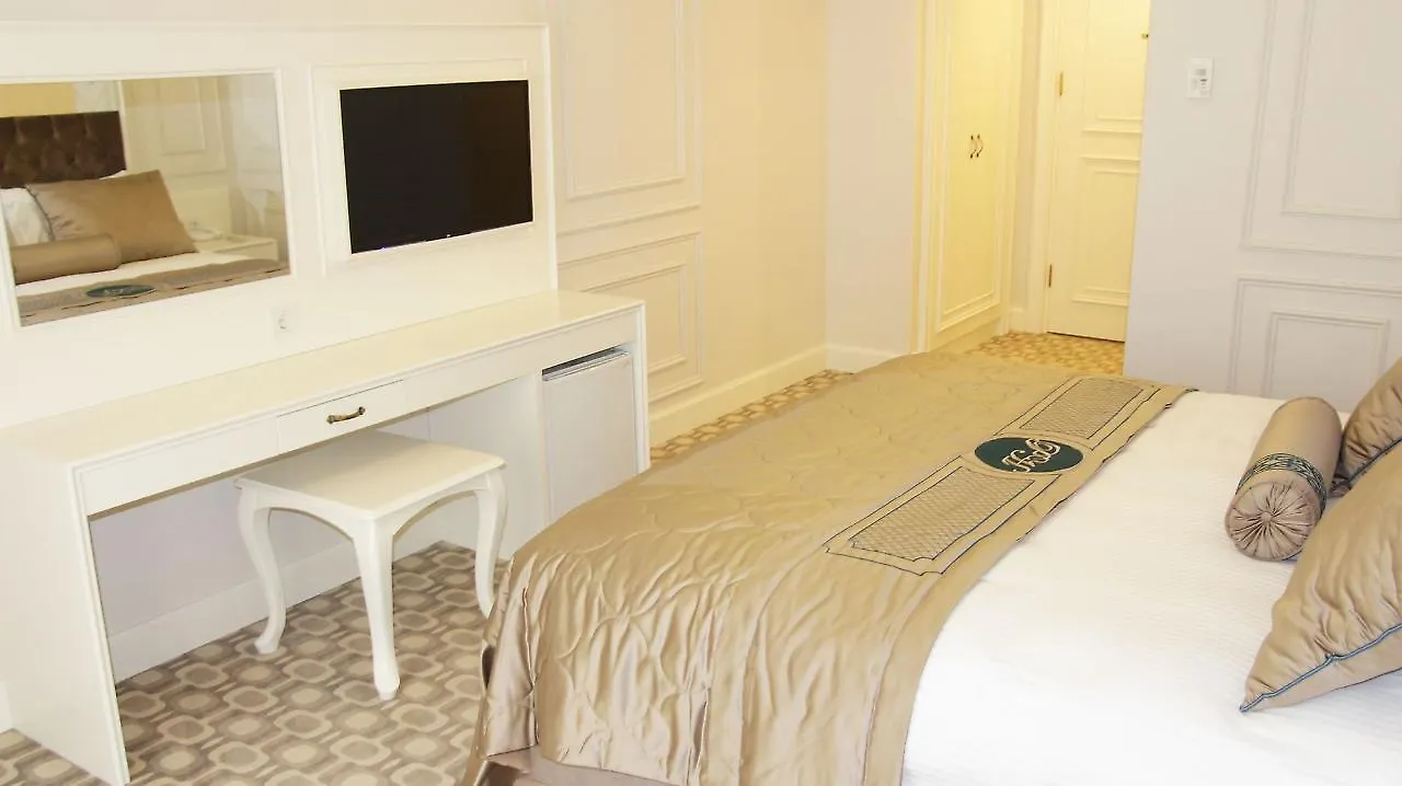 Palde Hotel Istanboel 4*,