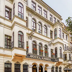Hotel Amber &