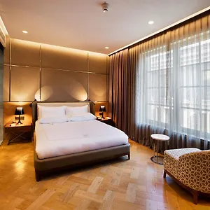 Hotel Fer, Istanboel